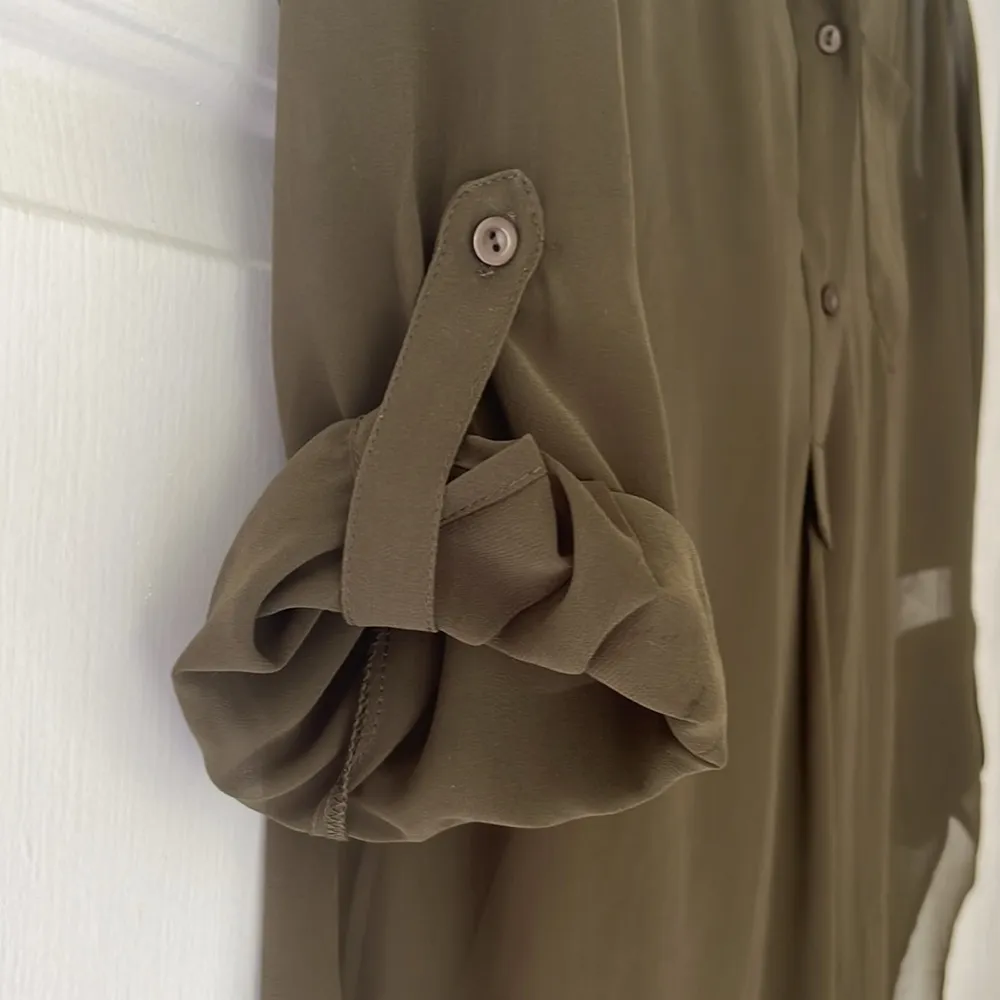 Cals  Olive Green Blouse Relaxed Fit Flowy Top
Multi Function - Image 7