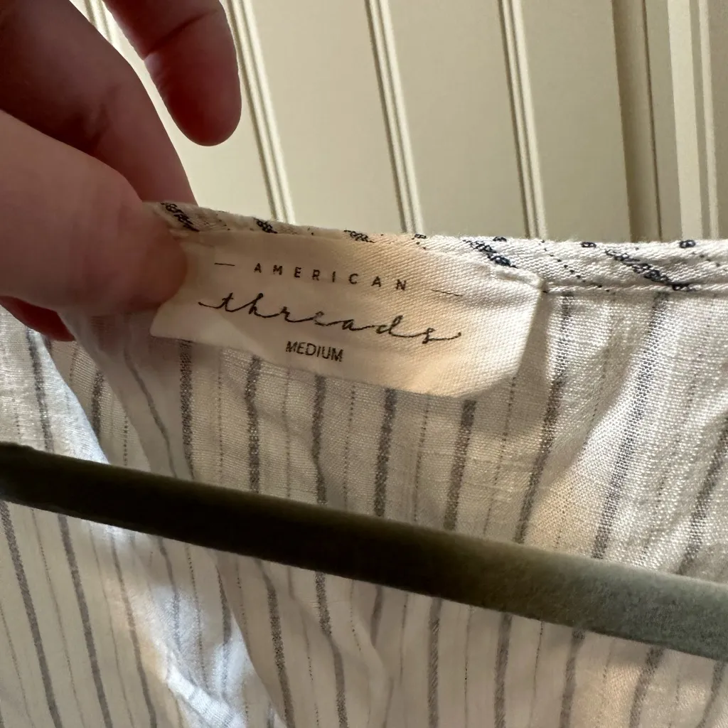 American Threads  Boxy Cropped Top - Image 3