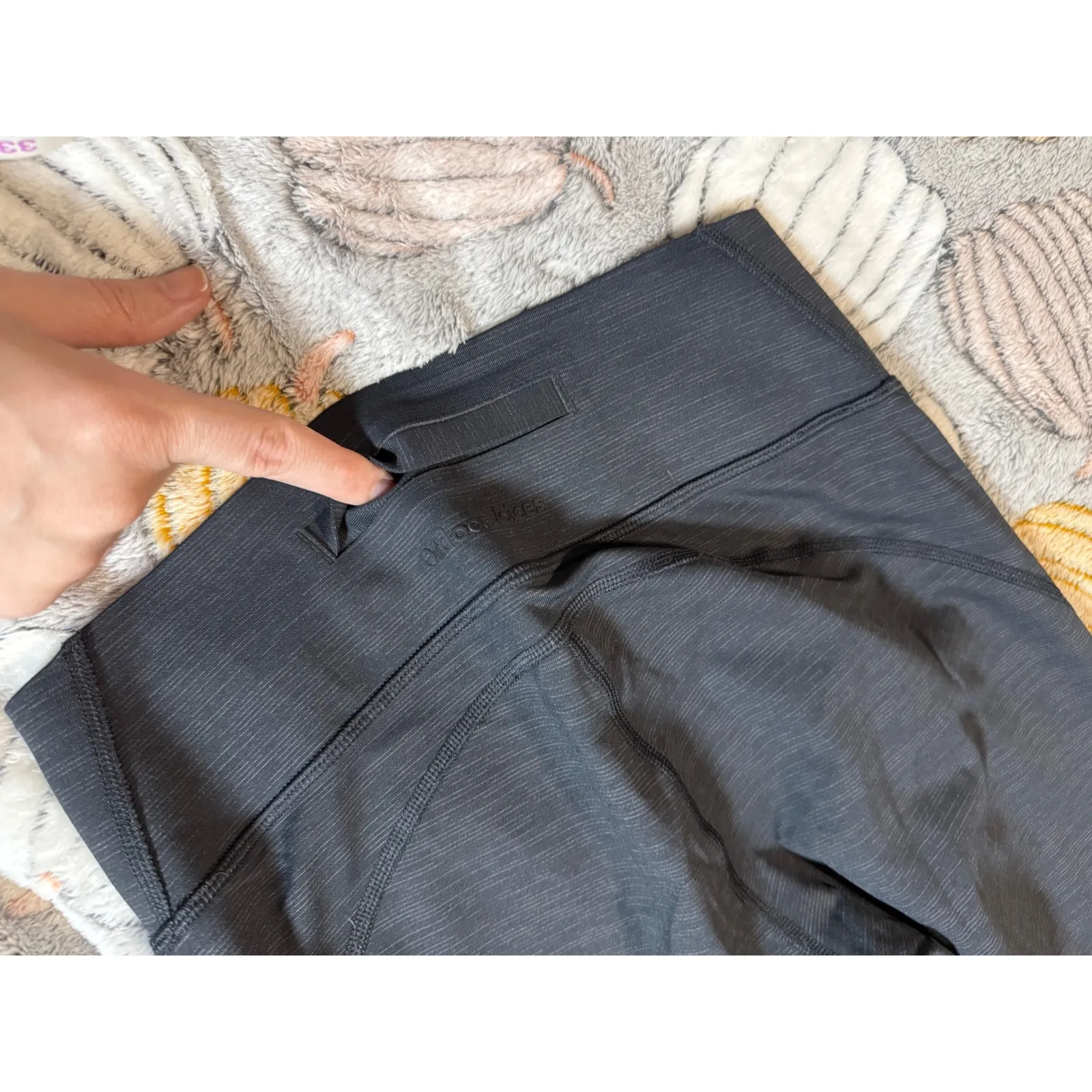 NWOT Outdoor Voices Dark Gray Athletic Leggings Size Small High‎ Rise Stretch - Image 4