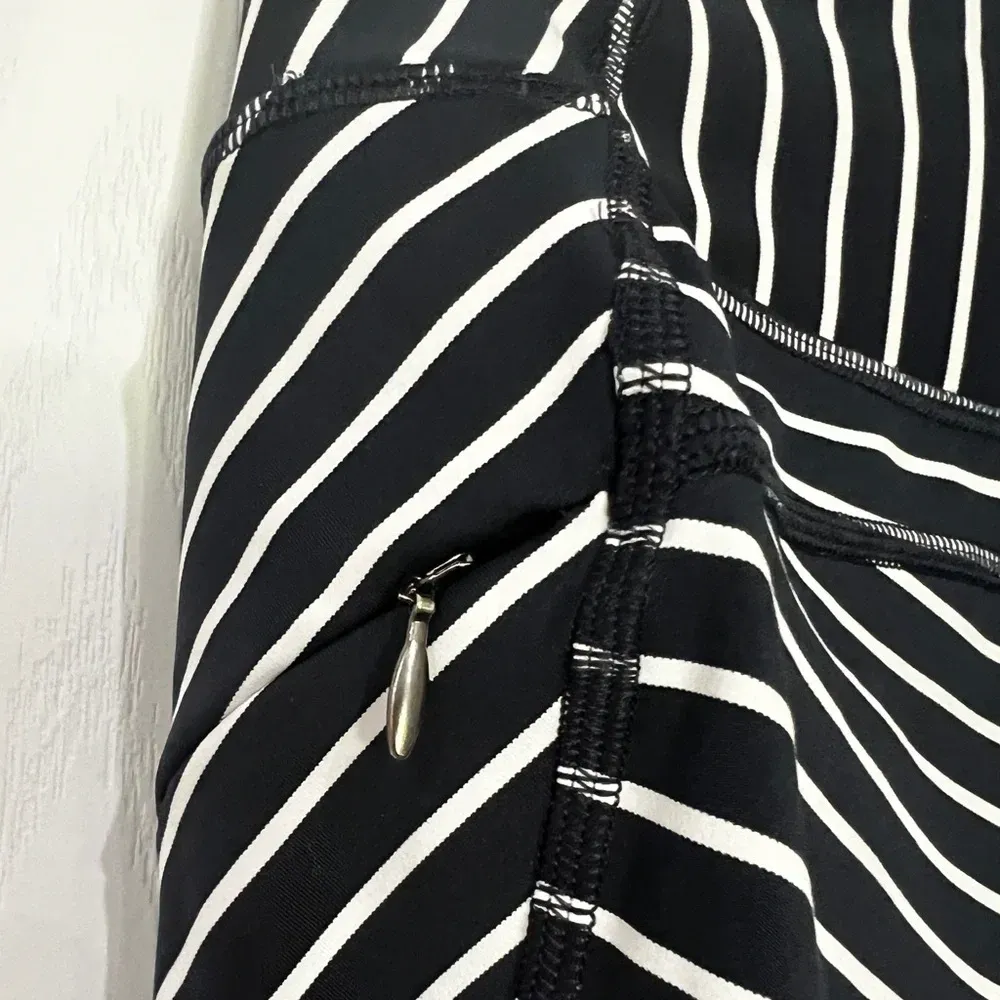 FINAL PRICE Athleta Comtender 7/8 Tight in Powerlift - Image 5