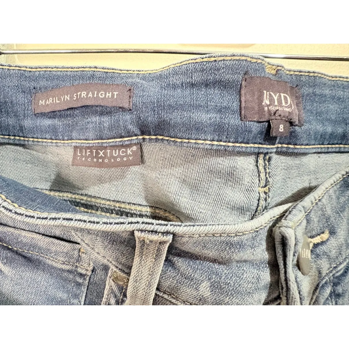 NYDJ Women's Marilyn Straight Ankle Jeans Lift Tuck Technology Jeans Size 8 - Image 4