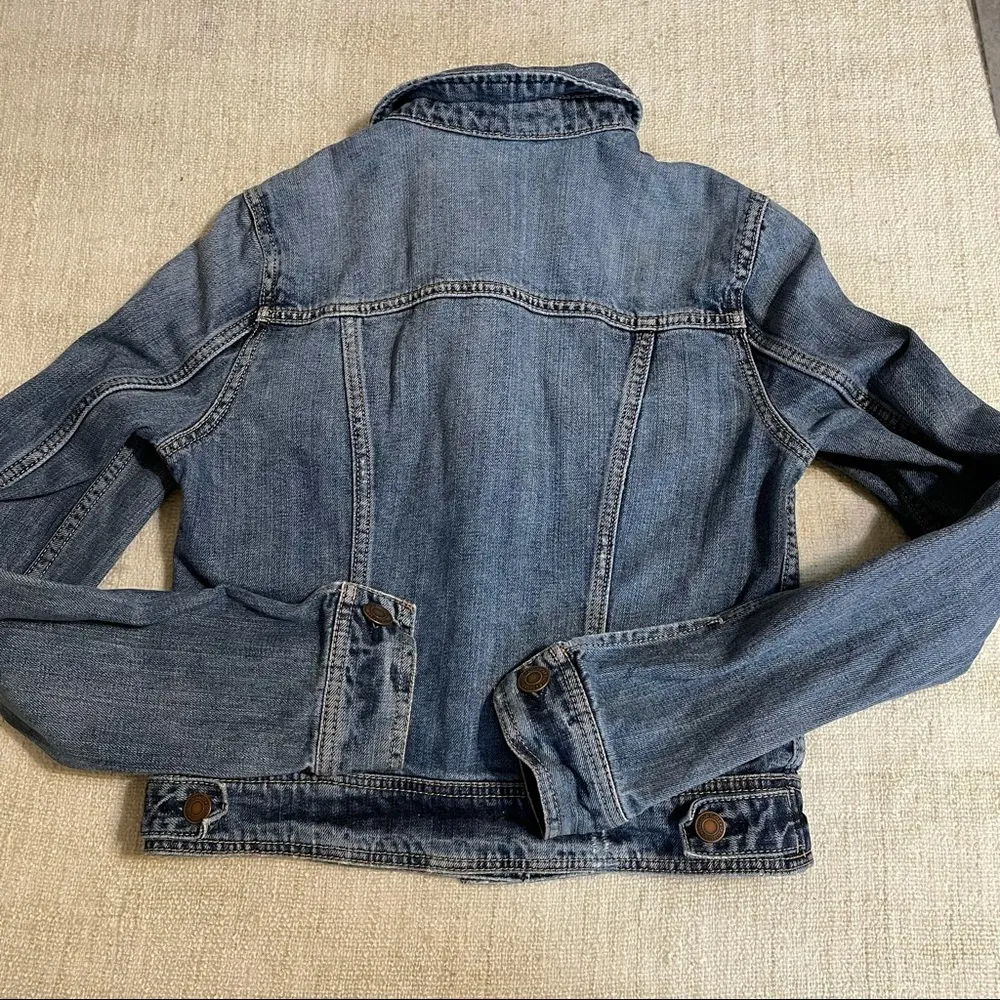 American Eagle Distress Denim Jean Jacket - Image 16