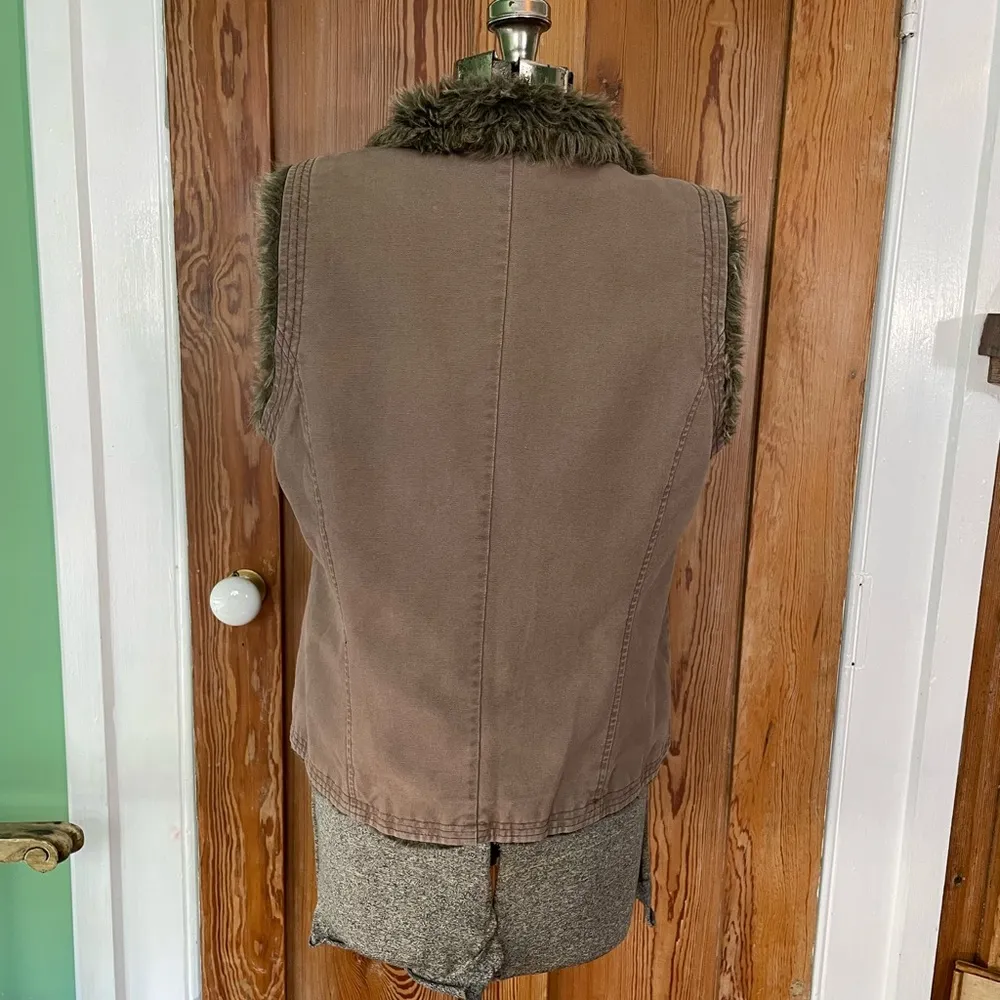 Tribal Reversible Faux Fur & Denim Vest in Chocolate Brown - Image 9