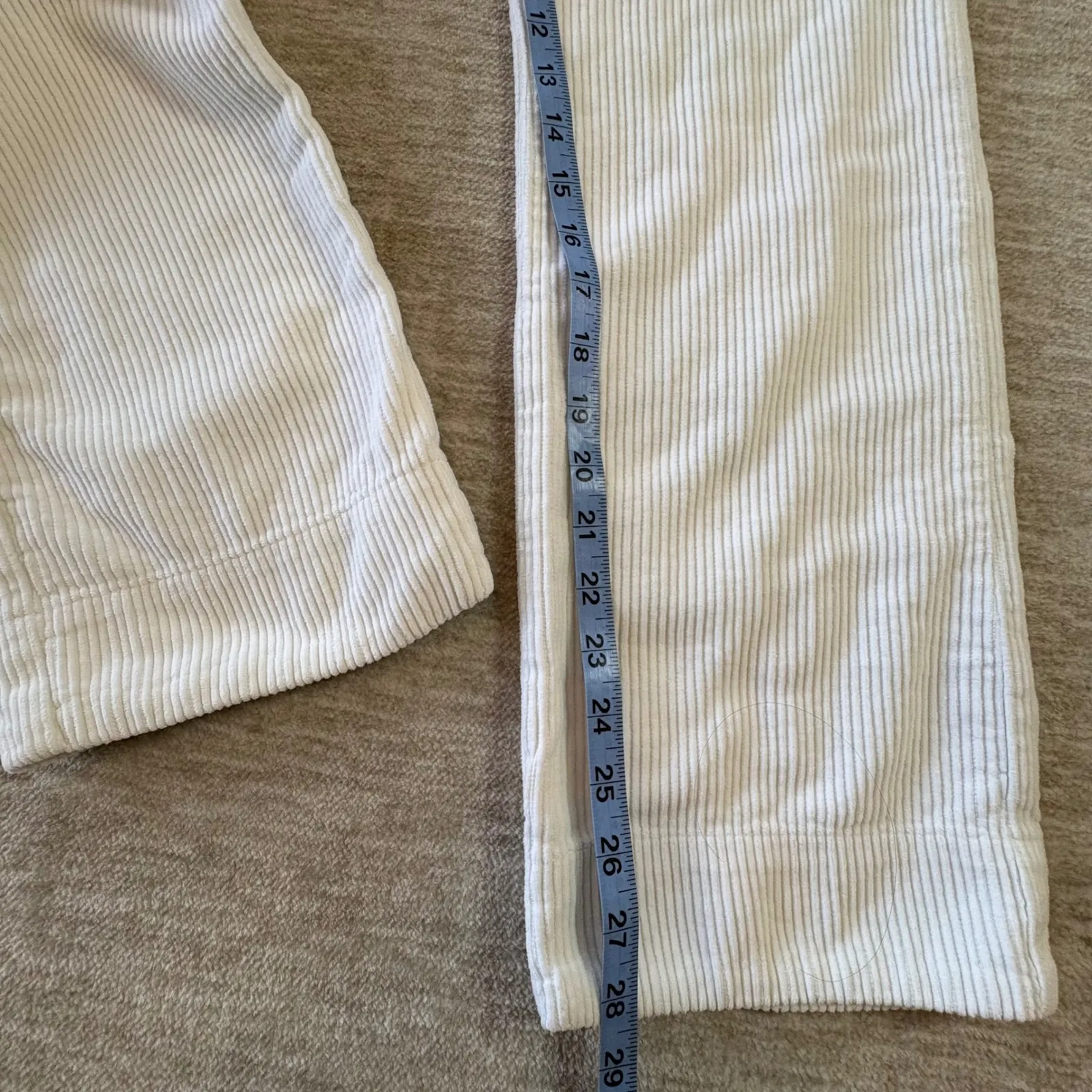 Faherty Women 8-Wale Corduroy Pants Size‎ S White Cream Cropped 27" Inseam - Image 10