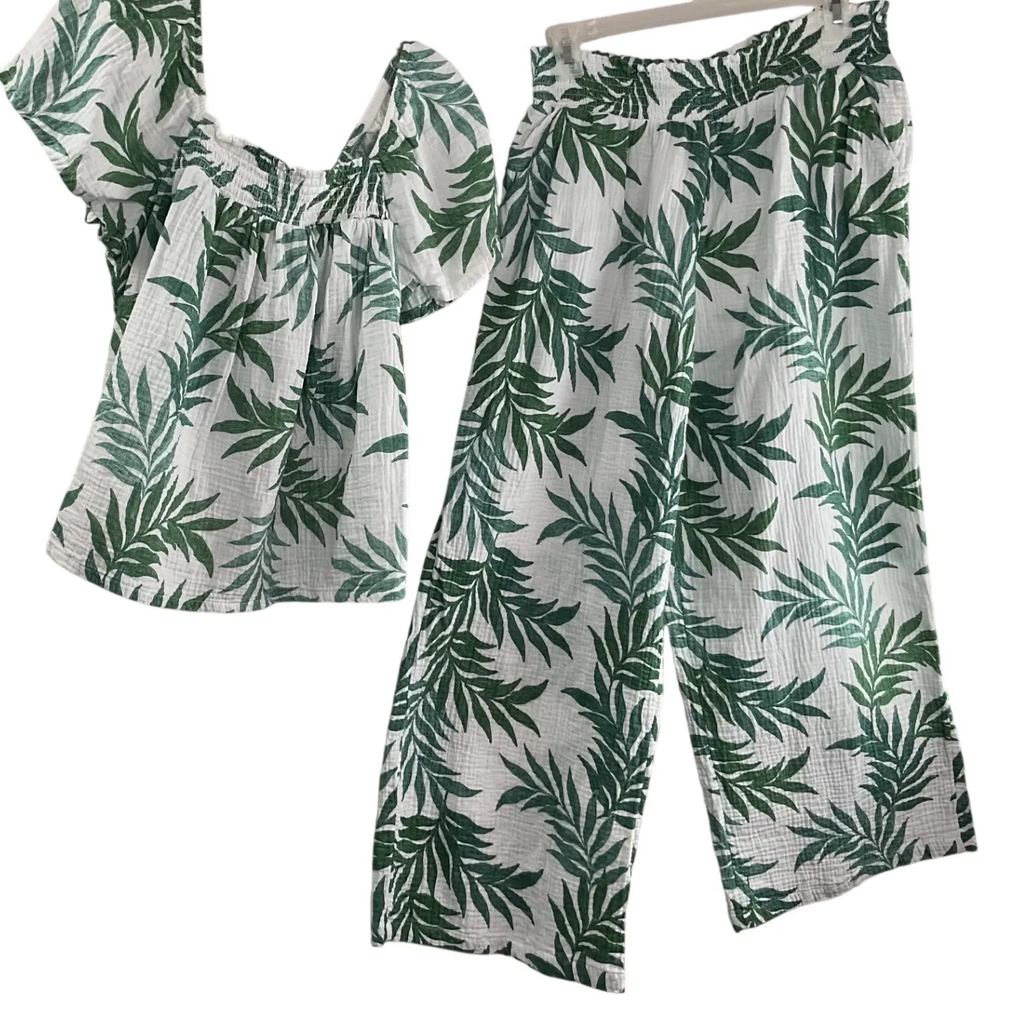 JOYSPLN Women's Tropical Leaf Print Off Shoulder Top Wide Leg Pants Set S White Size undefined - Image 13