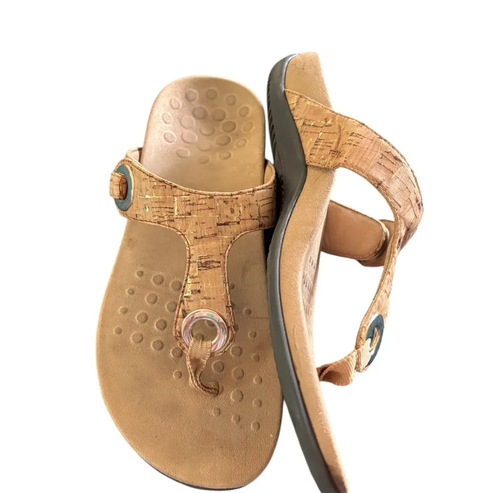 Vionic Lana Taupe/Gold Cork Thong Sandal Slide Sz 8 Comfort Podiatrist Crafted - Image 4