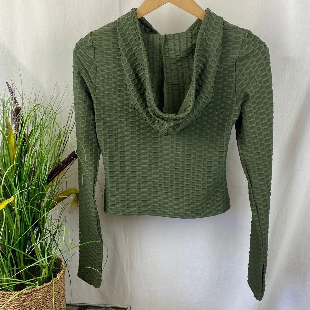 ARA Sports Olive Green Print Cropped Long Sleeve Hoody Top S - Image 2