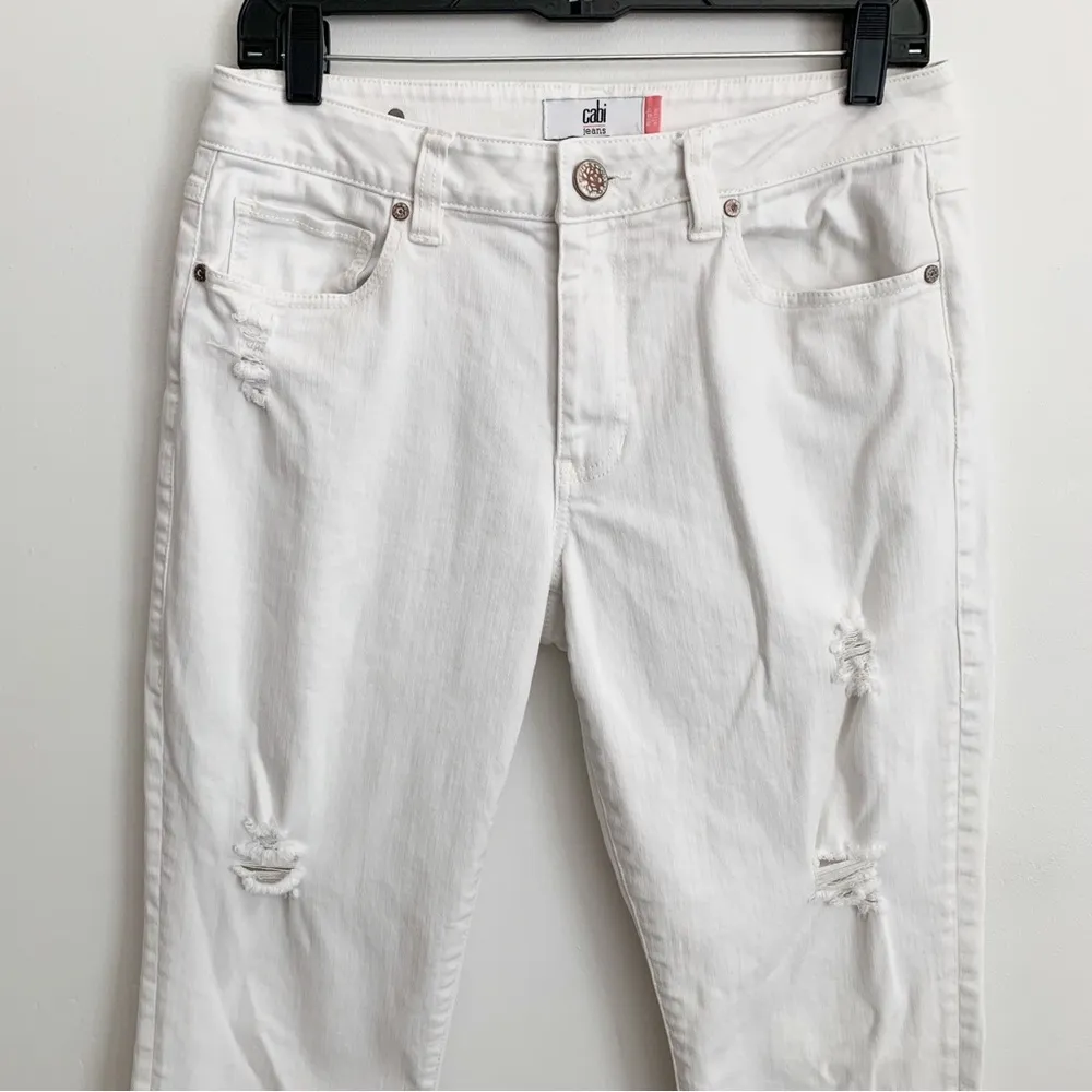 Cabi High Slim Distressed White Denim Jeans Style 5305 Size 6 - Image 4