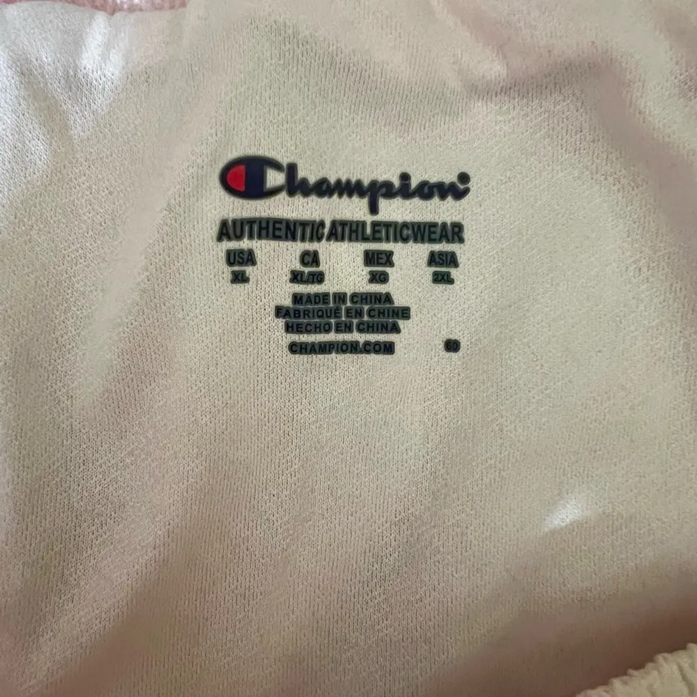 Women’s Champion Varsity Shorts 3.5" Inseam Double Dry Pink Lined Size XL - Image 5