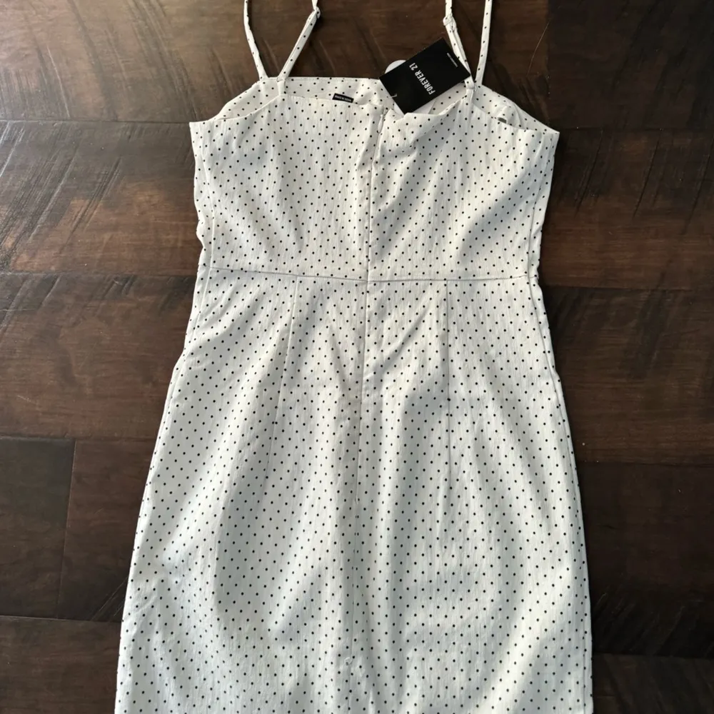 3/$20 Forever 21 Dress NWT - Image 3