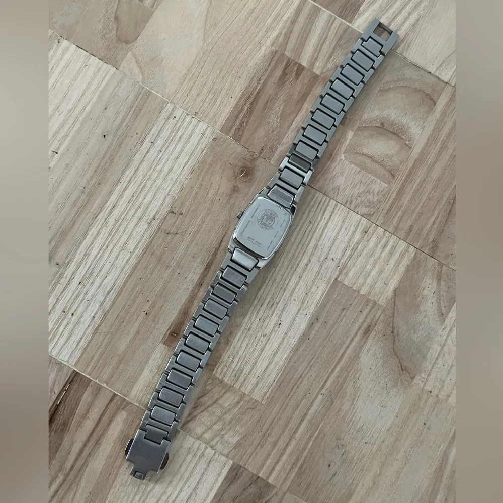 Citizen Eco-Drive Solar Ladies Watch Crystals Pearl Dial Stainless Bracelet - Image 10