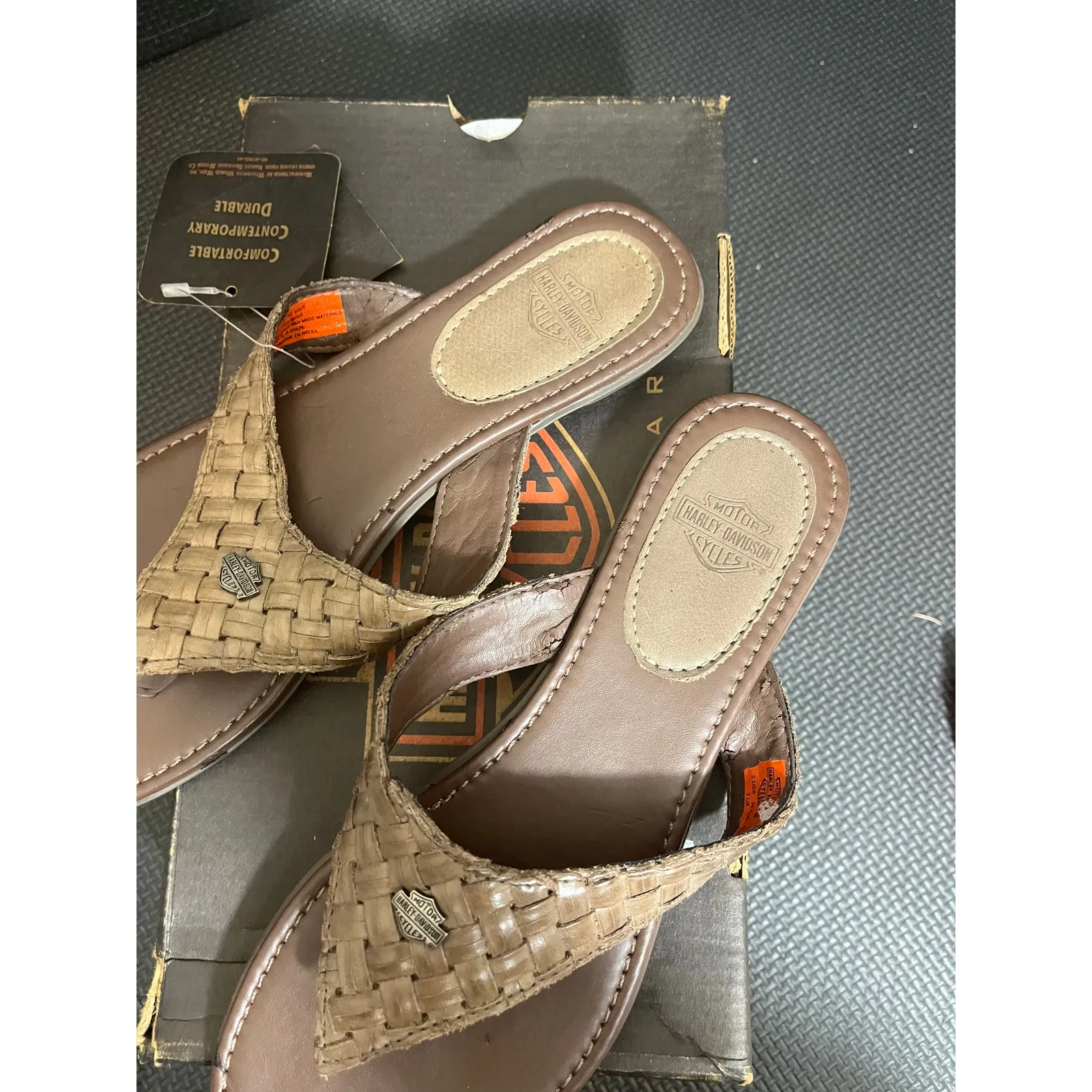 Harley Davidson Womens Flip Flo Sandals Leather Brown Woven Biker Boho Size 5 - Image 4