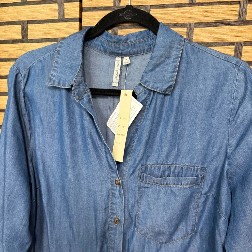 Grand & Green‎ Denim Button Down Shirt Size Small Blue - Image 3