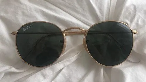 Ray-Ban Round Metal Glasses - Image 4