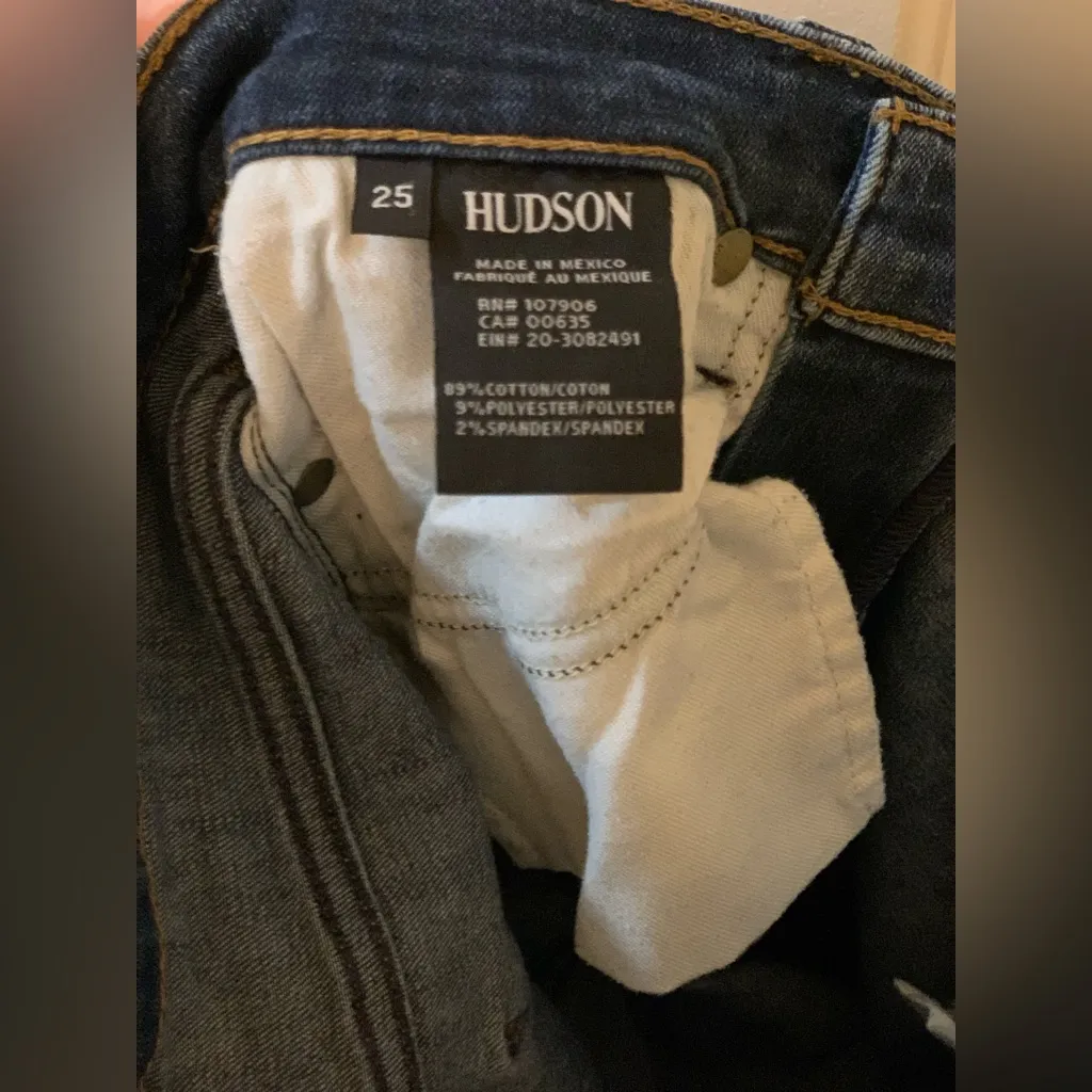 Hudson Krista Dark Blue Release Hem Skinny Jeans.      Size-0 - Image 2