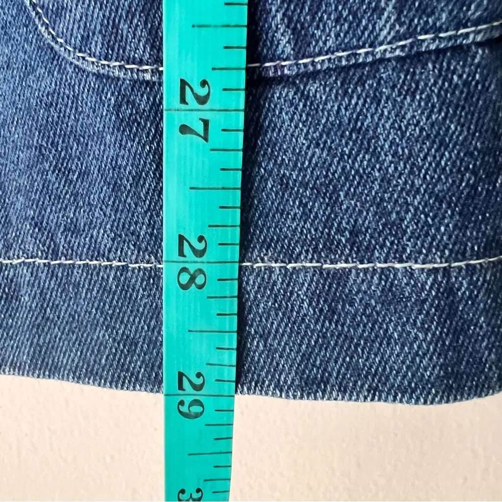 VINTAGE studded denim jacket MADE IN USA Women’s‎ SIZE SMALL Blue - Image 9