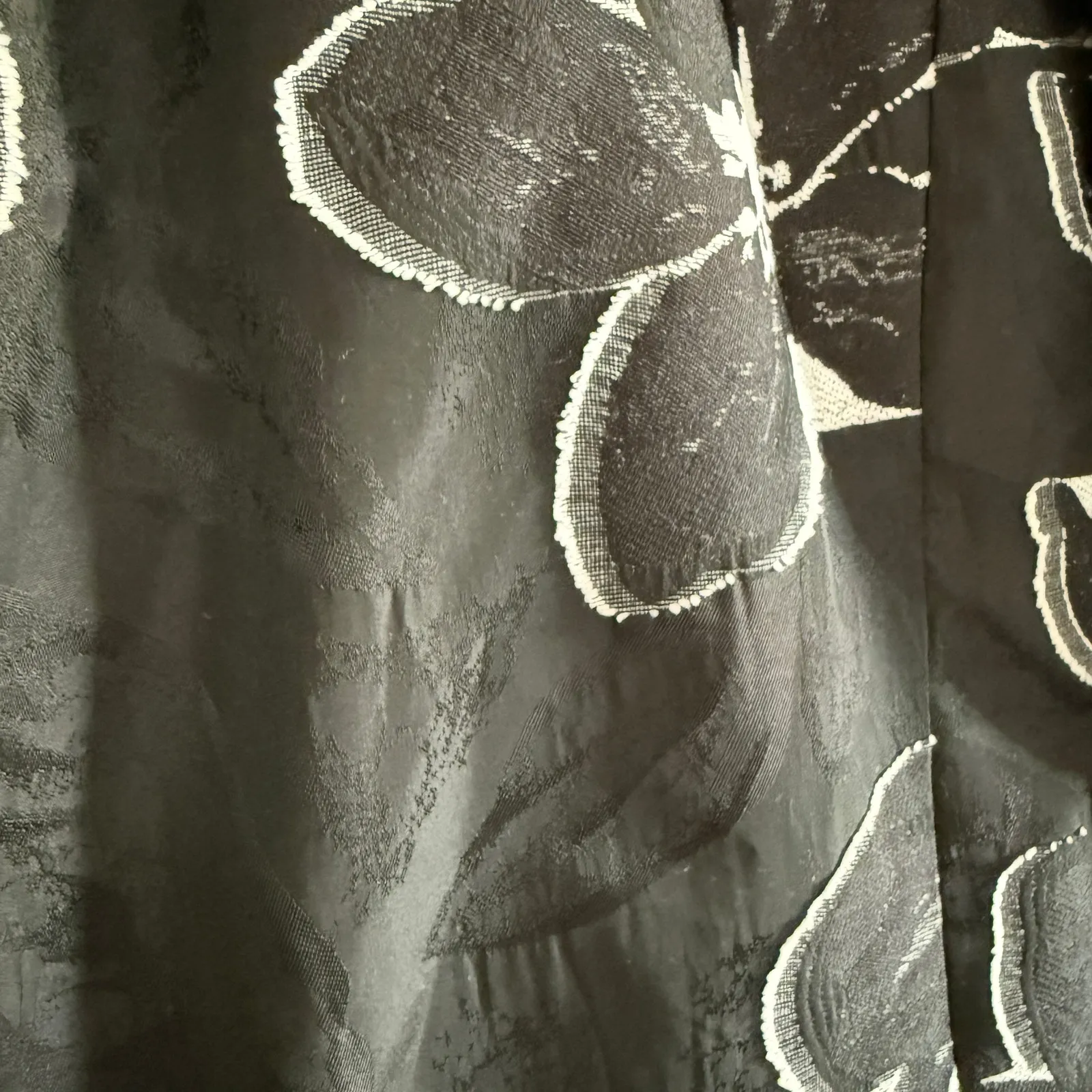 CHICO's Black and White Floral Jacquard Light Jacket | Chico's 3 / US Size 16-18 - Image 6