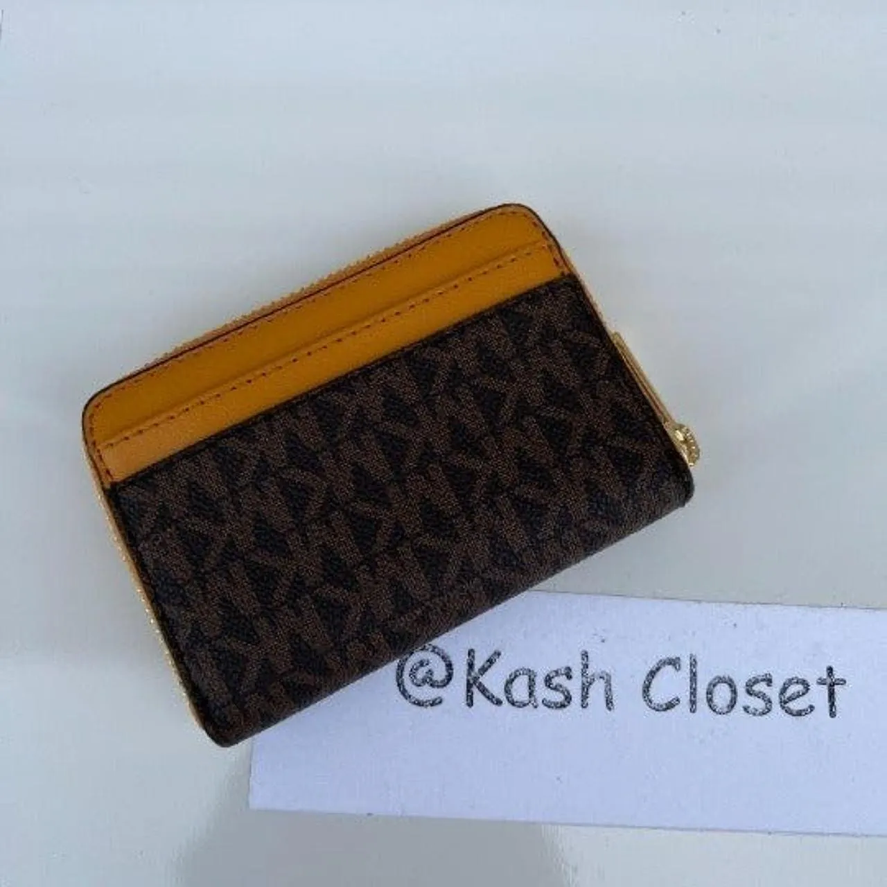 Michael Kors Marigold Card Case Wallet Zip Around Purse - Image 2