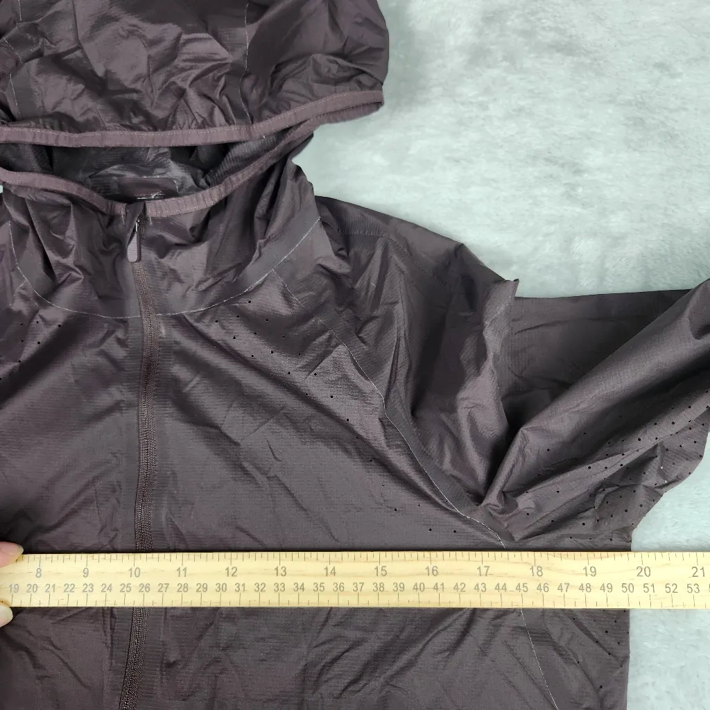 Lululemon  Like the Windshell Womens Runners Jacket Nylon Size 6 - Image 7