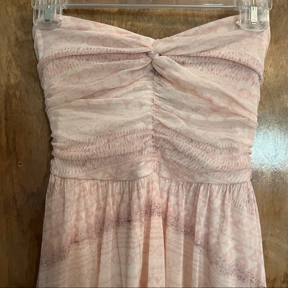 Free People strapless gray and pink high low lined dress. Size SP - Image 2