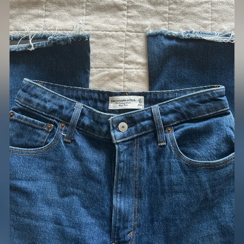 Abercrombie & Fitch Curve Love Vintage Flare High Rise Jeans - Image 3