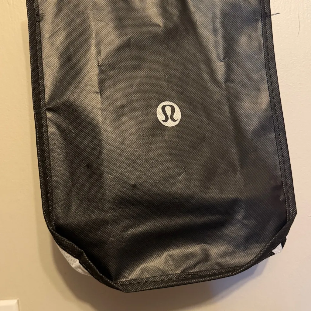 Lululemon Black and White Tote - Image 3