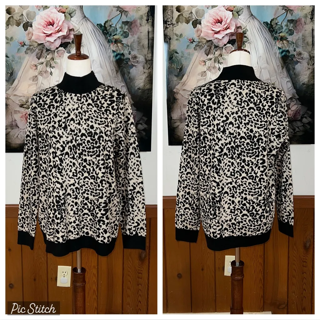 Super Cute Calvin Klein Leopard Print Sweater Mock Neck Sweater! - Image 2