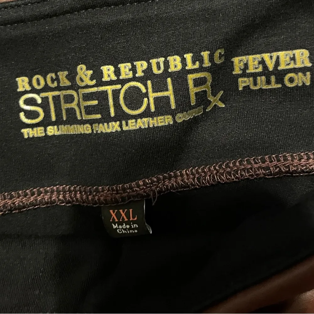 Rock & Republic Stretch Rx Slimming Faux Leather Fever Pull On Pants size xxl - Image 3