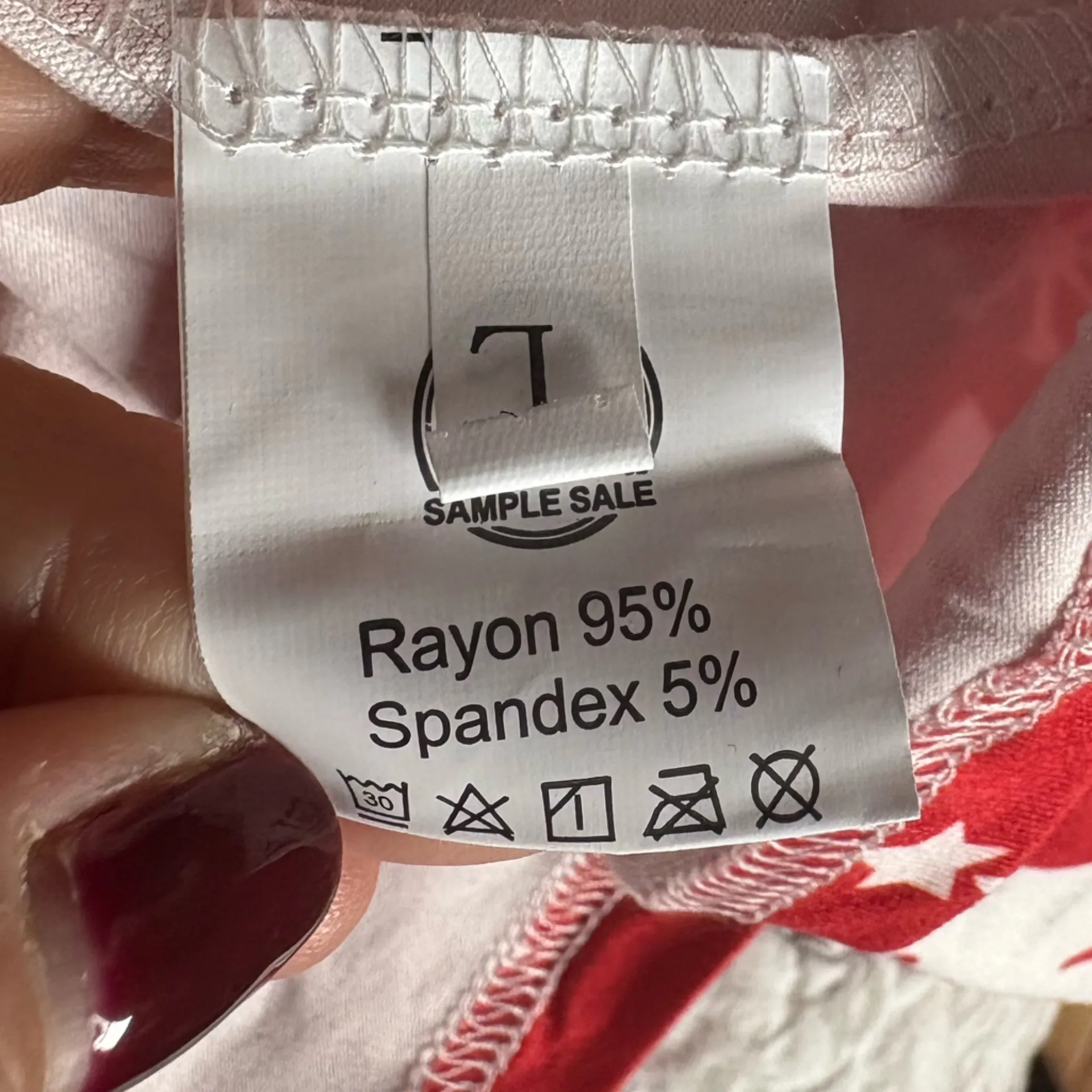 Sample Sale Red Snowflake Gingerbread Pajama Set Size Large New - Image 3