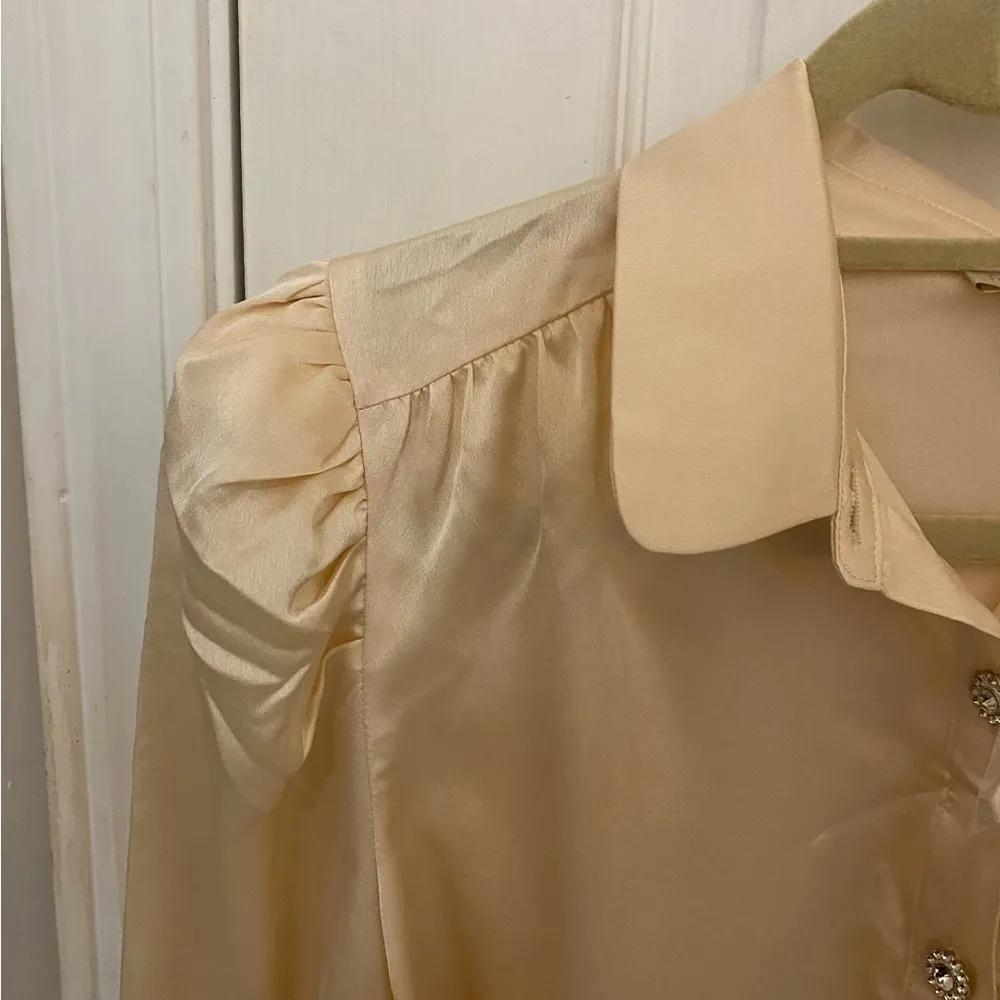 NWT!!  Thankful Love Long-Sleeve Satin Button Down Collared Shirt - Image 12