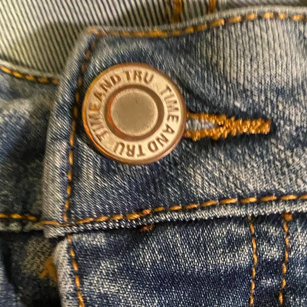 Time and tru jeans size 20 - Image 4
