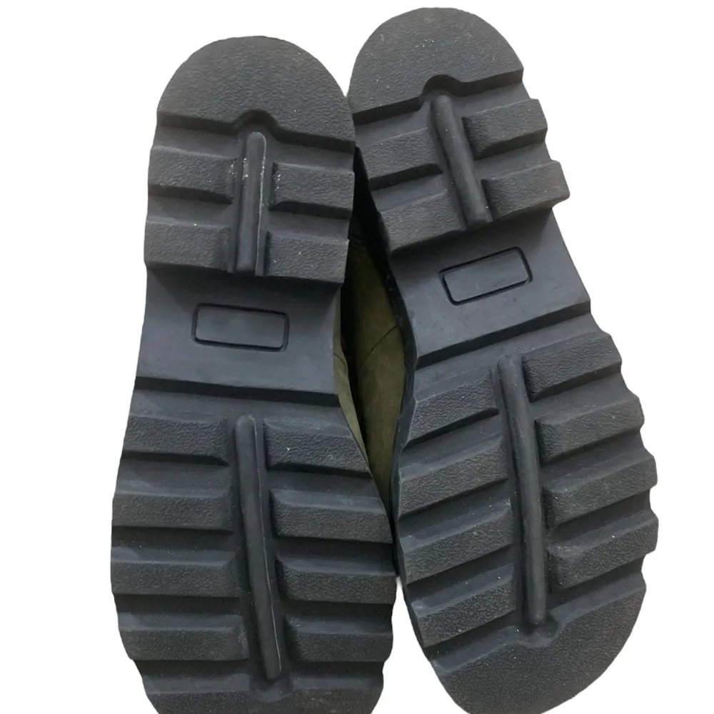 Olive Green Waterproof leather Boots granola girl goblincore Size 6.5 - Image 6