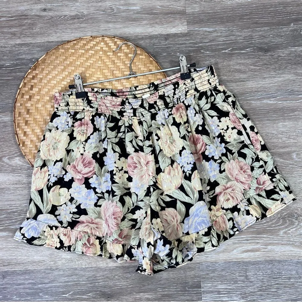 American eagle‎ floral printed ruffle shorts - Image 2