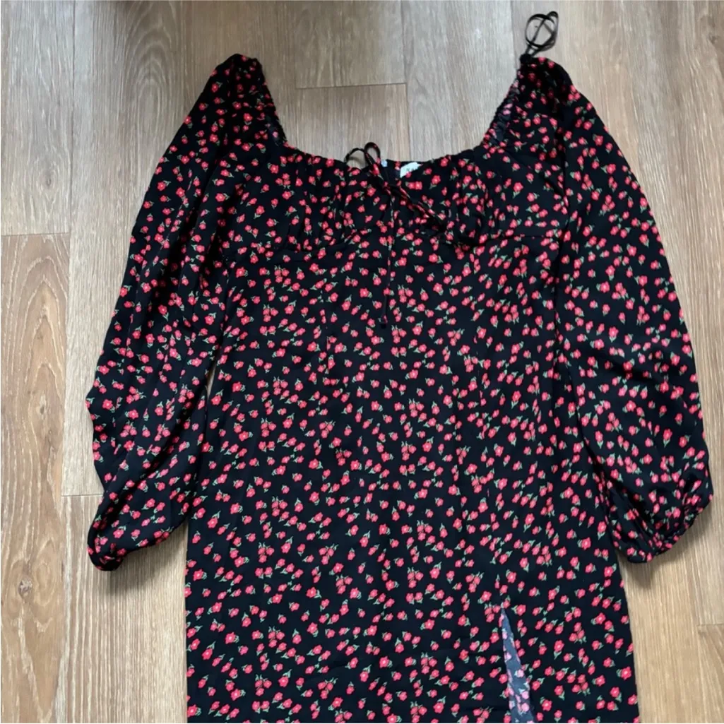 Princess Polly Ezra Red Floral Pattern Black Puff Sleeve Midi Dress Side Slit - Image 3