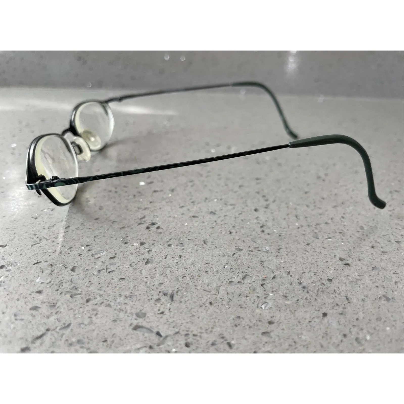 Club Monaco CM2006 eyeglasses frames only 47-20-140 Col. 6521 oval black blue - Image 3