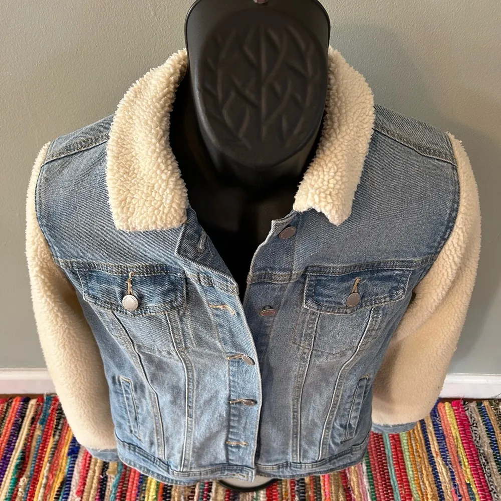 NEW Teddy x Denim Jacket Full Button Front Blue Small - Image 2