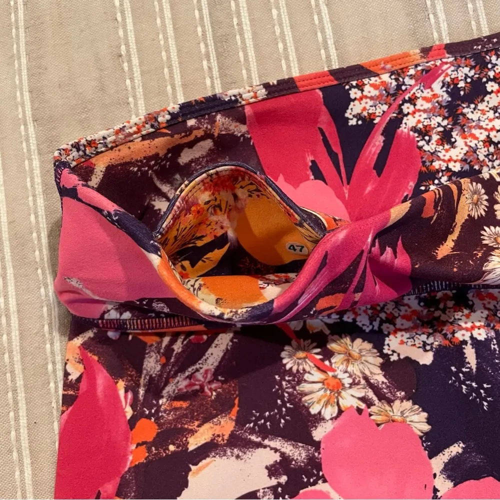 Fabletics Floral Print Define Powerhold Mid Rise Activewear Workout Leggings - Image 6