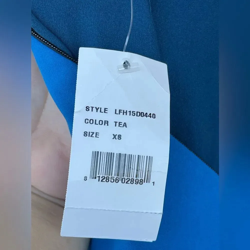 Lovers + Friends cocktail dress with contrasting scalloped lace at back and hem - Image 11