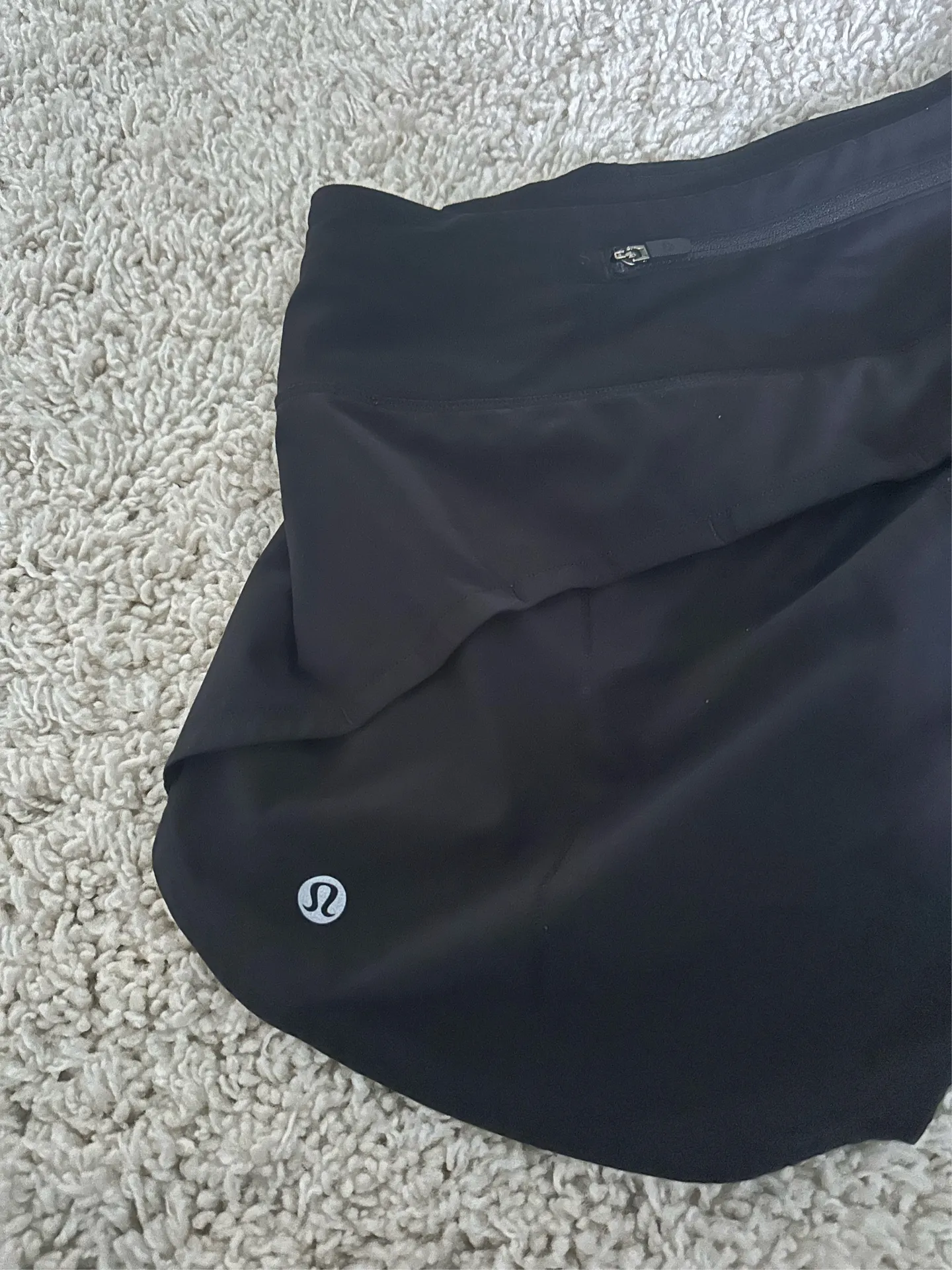 Black Lululemon Speed Shorts Up 4" - Image 3