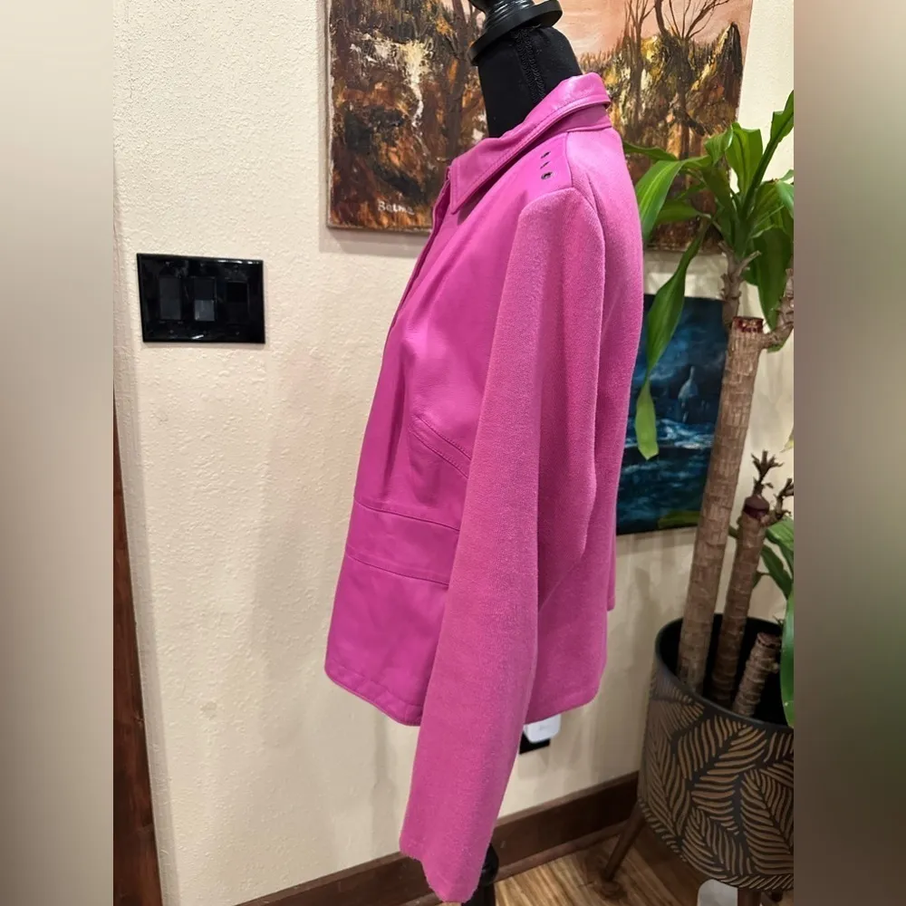 EUC Nygard Collection Pink Leather Front  back stretch fabric blazer Jacket - Image 4