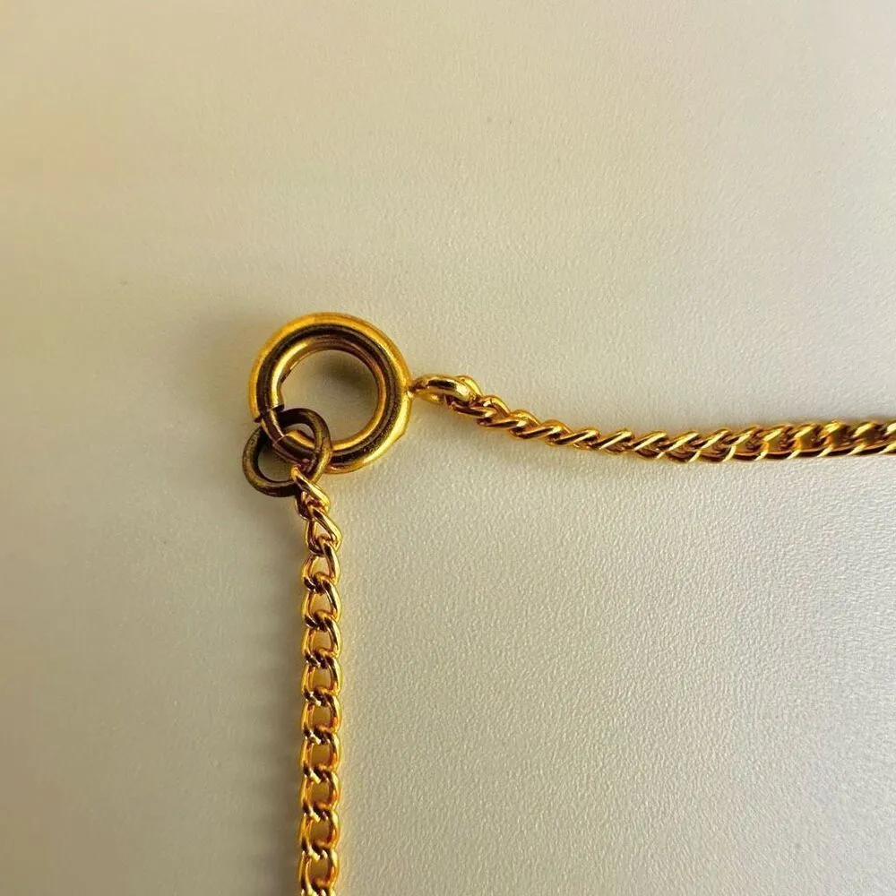Gold tone clothes pin pendant necklace - Image 6