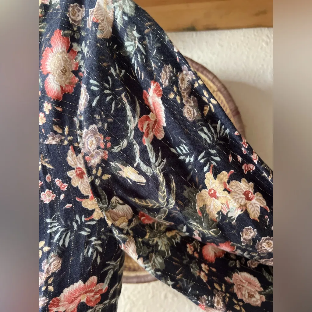 Rebecca Taylor La Vie Secret Garden Green Glass Floral Twist front Blouse XS - Image 4