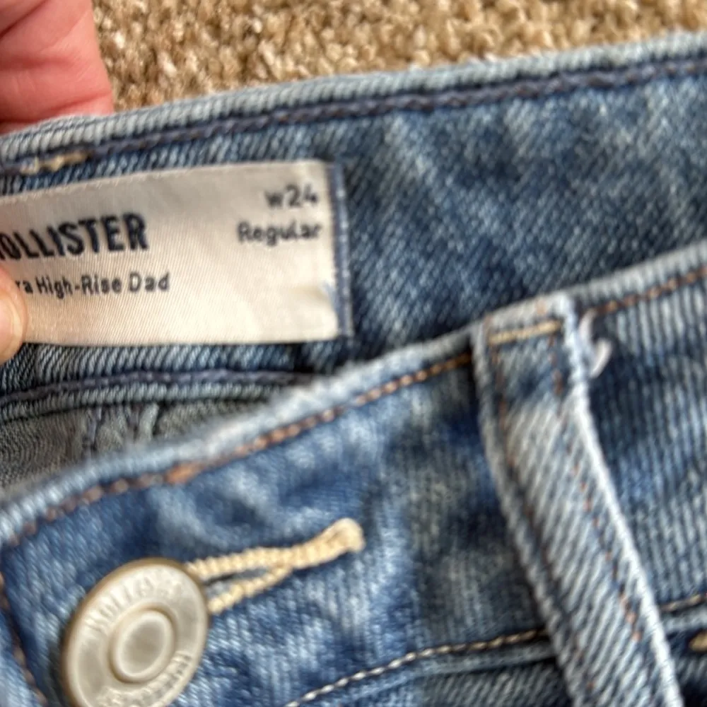 Hollister Ultra High Rosa Dad Jean - Image 6