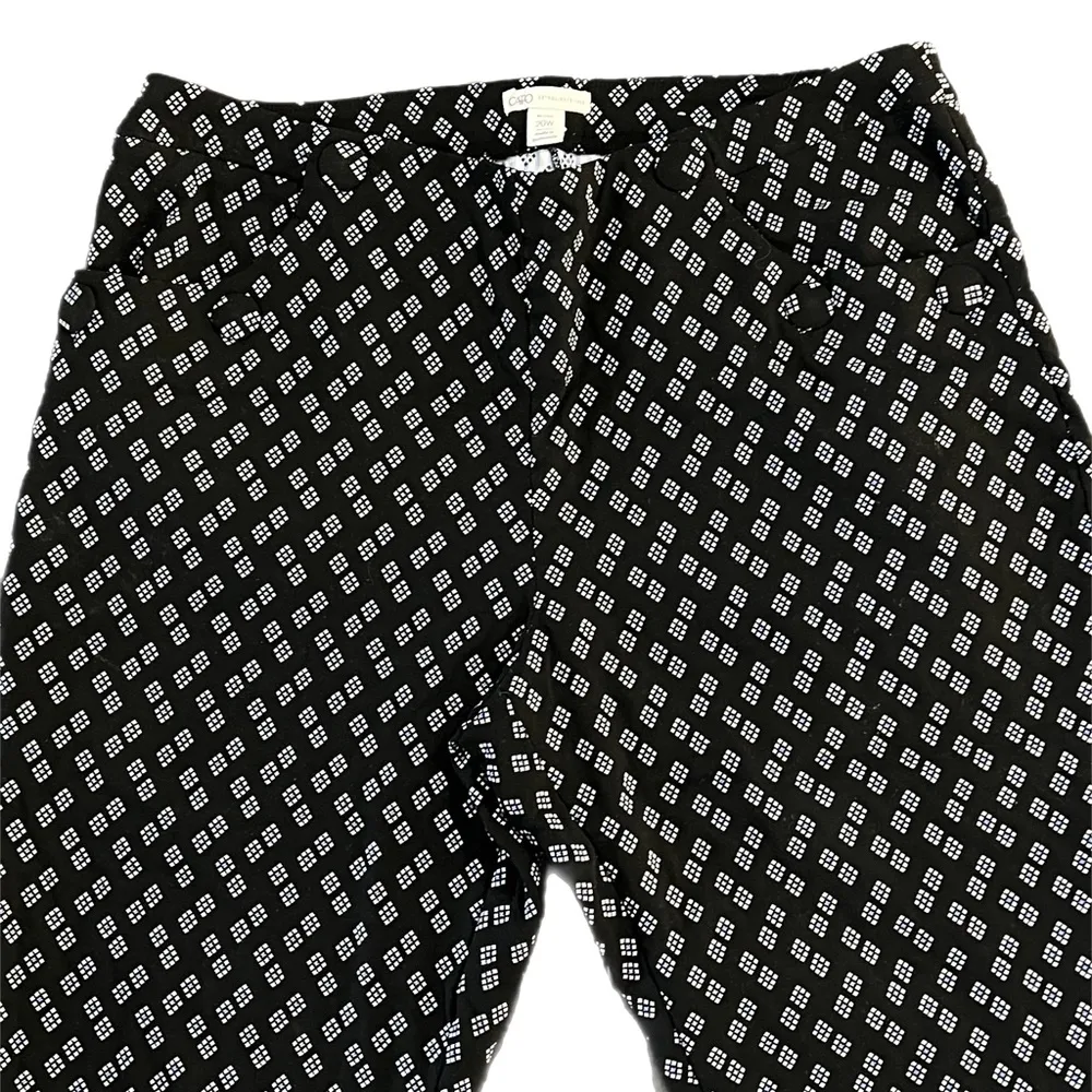 (3 for $25) Cato Black pattern Dress Trouser Capris - Image 3