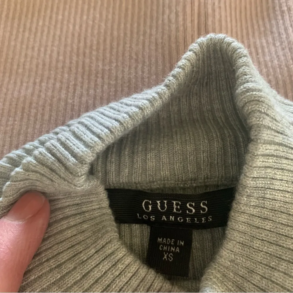 Guess  fitted mock turtle neck Size XS - Image 5