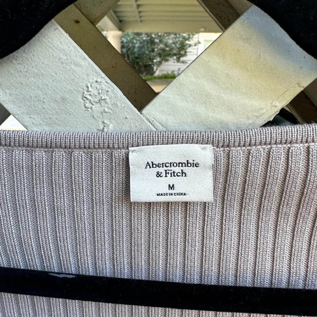 ❤️Abercrombie & Fitch knit long sleeve - Image 3
