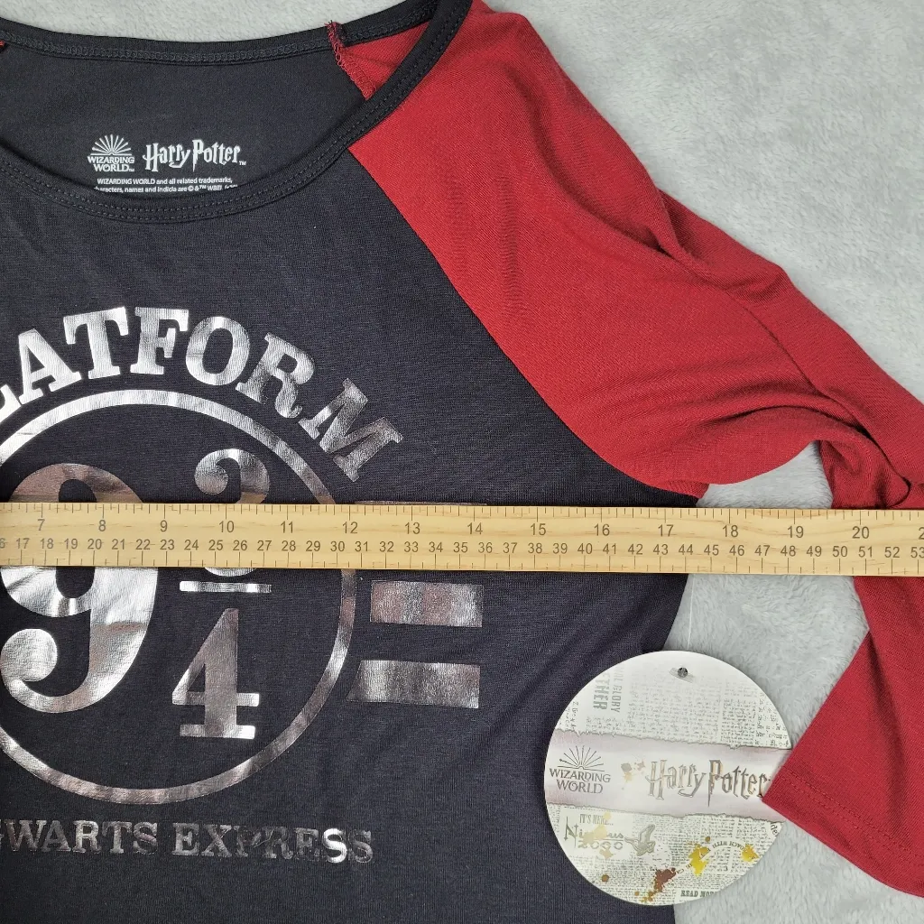 NWT Harry Potter 9 3/4 Platform Hogwards Express Top Tee Women's Size S Small Multiple - Image 5