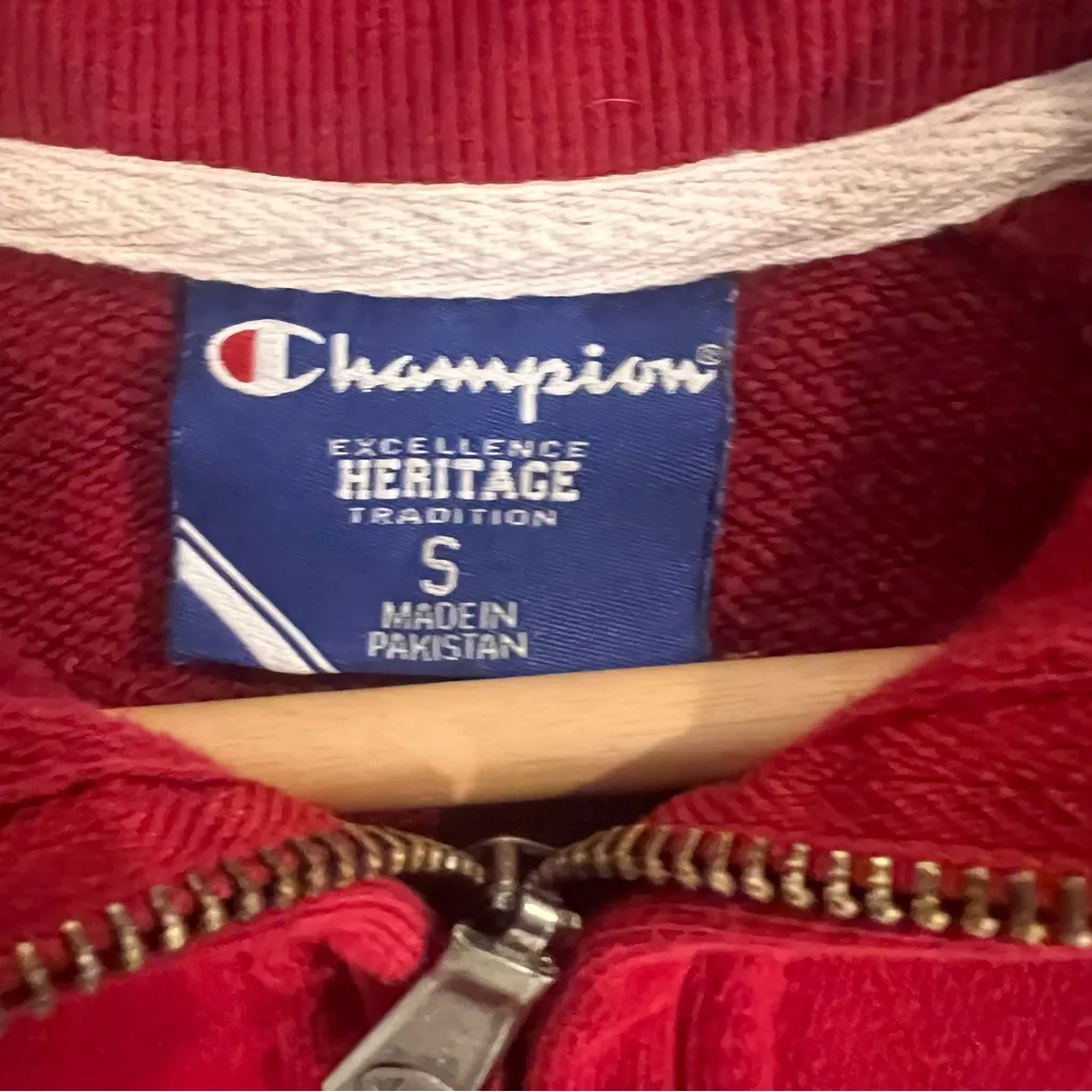Champion Brown University Collegiate Red Quarter-Zip Sweatshirt Size Small - Image 3