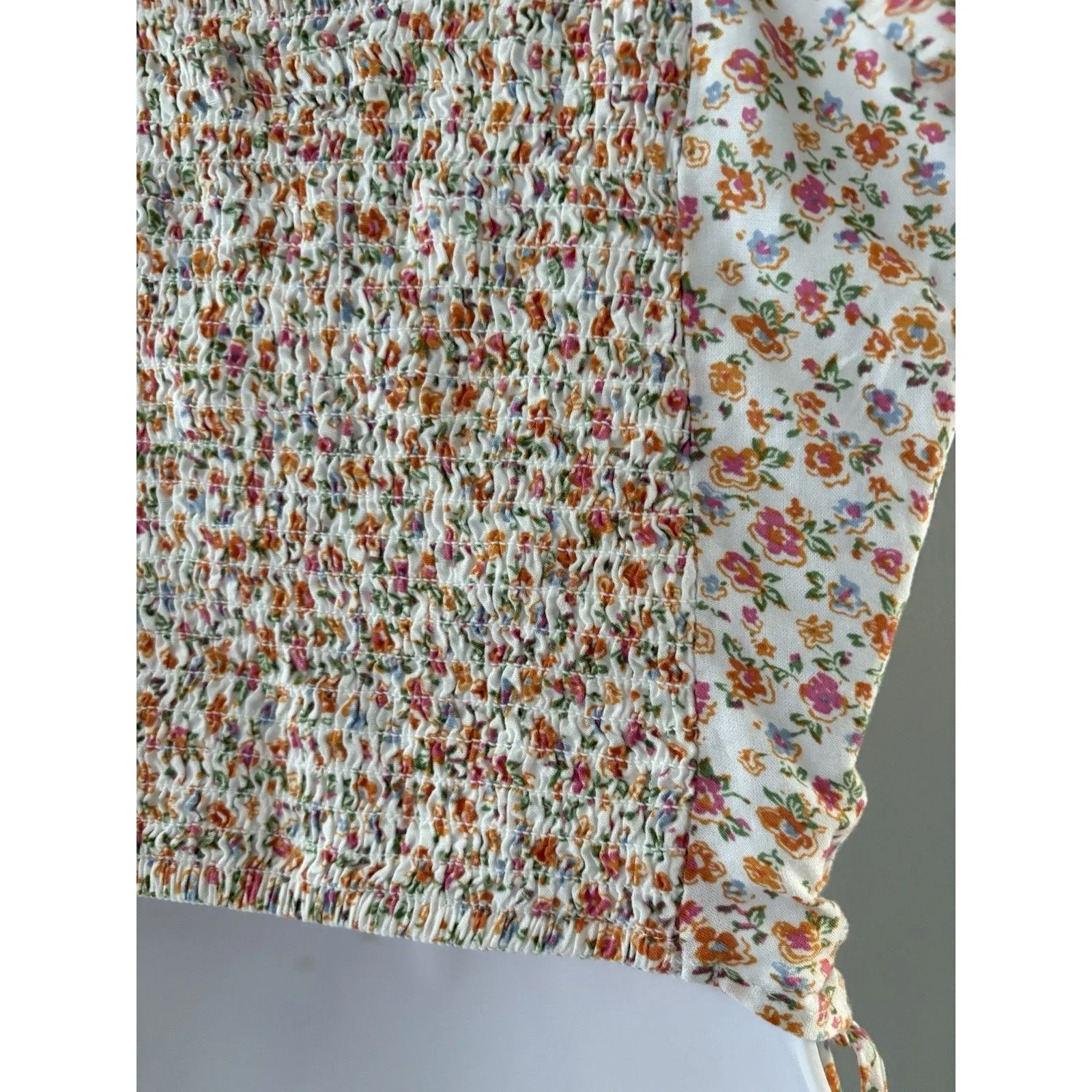 Hollister Y2K White Floral Milkmaid Babydoll Crop Top Size XS Coquette Ruching - Image 5