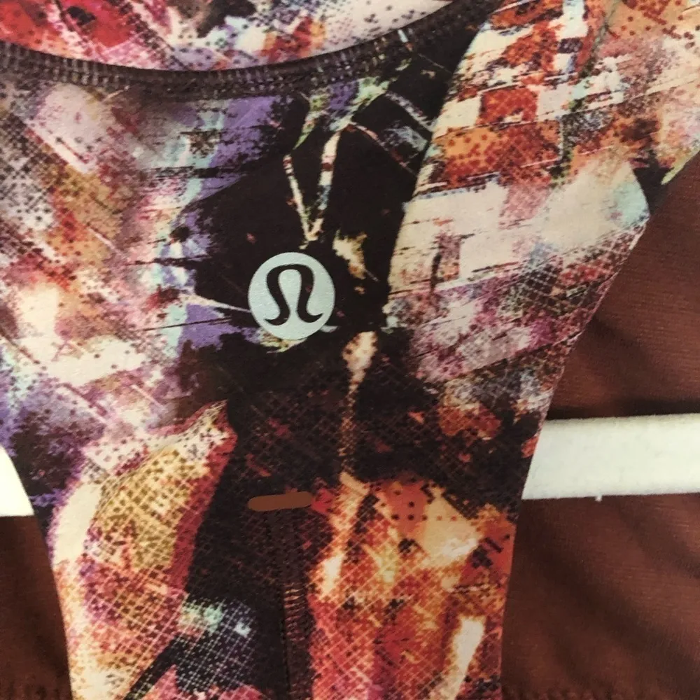 𝅺euc Lululemon Everlux and Mesh Cropped Tank - Image 2